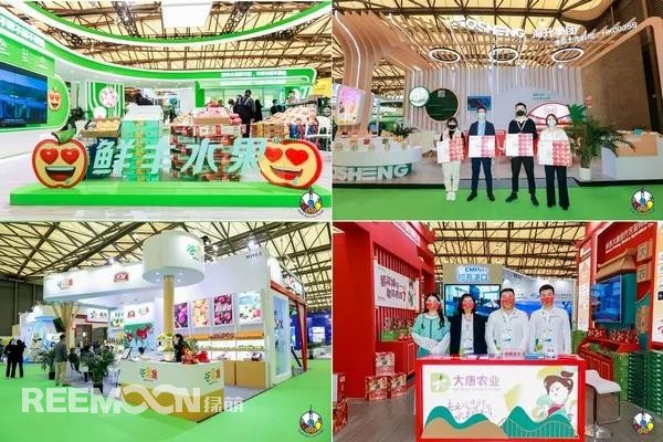 11月16日，是首屆上海國際水果展的第二日，展會現(xiàn)場依然熱鬧非凡。本次展會以“世界水果，中國市場”為主題，企望匯聚全球優(yōu)質(zhì)水果資源，打造亞太專業(yè)水果展，促進水果產(chǎn)業(yè)發(fā)展與變革。本次展會普通觀眾的數(shù)量不如疫情之前的展會，但專業(yè)觀眾的比例較高?！罢箷兹瘴覀兊恼刮缓芊泵?，除了對產(chǎn)品感興趣前來詢問的觀眾外，還